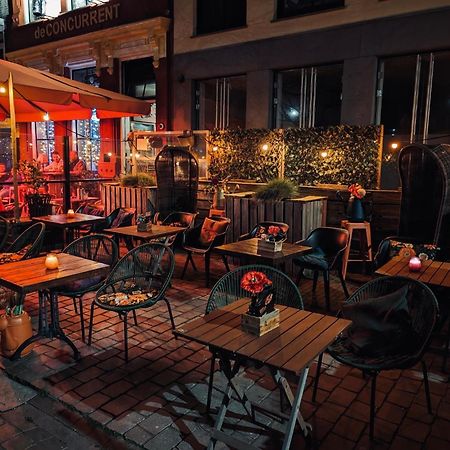 Slapen Bij Cafe De Concurrent Hotel Влисинген Екстериор снимка