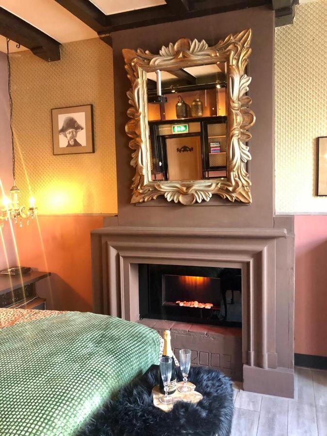 Slapen Bij Cafe De Concurrent Hotel Влисинген Екстериор снимка